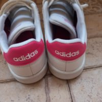 Детски маратонки adidas , снимка 2 - Детски маратонки - 35766178