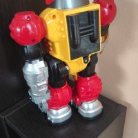 Робот с батерии , снимка 3 - Електрически играчки - 41207835