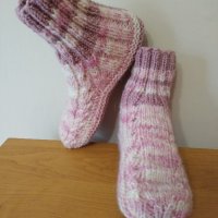 плетени дамски и мъжки чорапи и терлици , снимка 1 - Други - 40879321