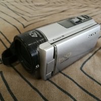 Видеокамера SONY HDR-CX130E Full HD Flash Memory, снимка 6 - Камери - 44239834