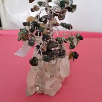 Дръвче от камъчета ахати и постамент кристал, снимка 6 - Декорация за дома - 41481353