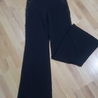 Черен панталон с бродерия и мрежа, снимка 1 - Панталони - 44247482