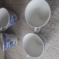 Четири красиви порцеланови чаши за чай. , снимка 1 - Чаши - 39598553