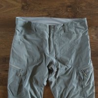 peak Performance dex shorts - страхотни мъжки панталони КАТО НОВИ, снимка 2 - Спортни дрехи, екипи - 41472625