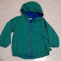 Детско тънко яке- Beneton , снимка 1 - Бебешки якета и елеци - 41778161