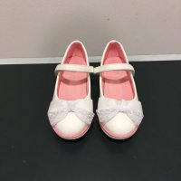 Детски обувки за момиче, снимка 2 - Детски обувки - 35890659