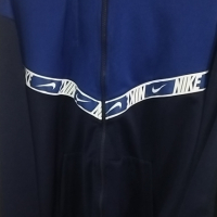 Nike горнище, снимка 1 - Спортни дрехи, екипи - 44603630