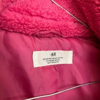H&M розово пухкаво палтенце - 8-10 год., снимка 2 - Детски якета и елеци - 44397314