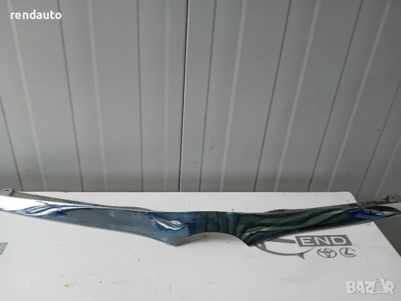 75770-13040 Хромирана лайсна преден капак Toyota Corolla verso 1 3zz 2001-2003, снимка 1