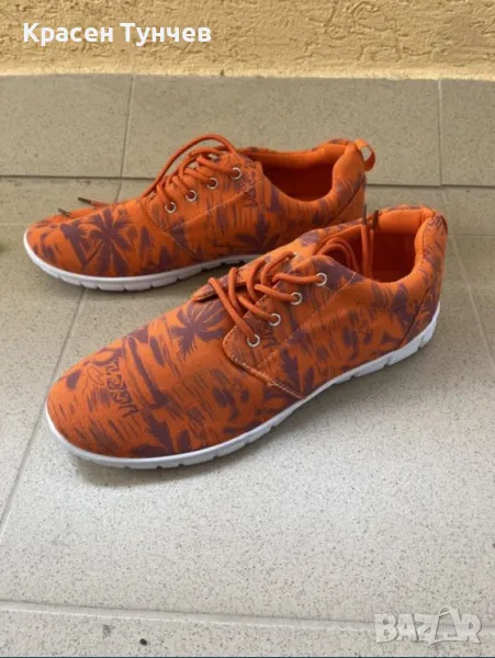 Оранжеви нови маратонки номер 44, снимка 1