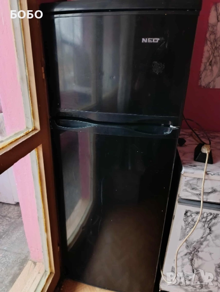 Хладилник с фризер Neo - черен, снимка 1