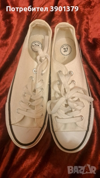 Продавам кецове за жени, снимка 1