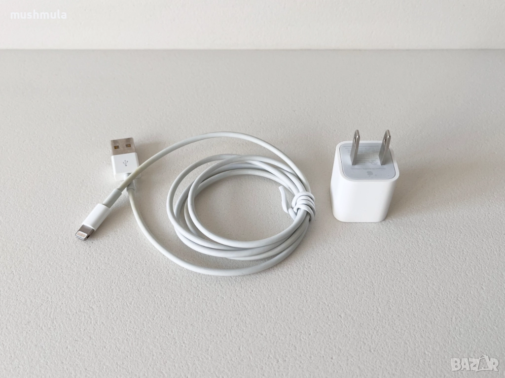 US стандарт зарядно с кабел Apple - отлично състояние, снимка 1