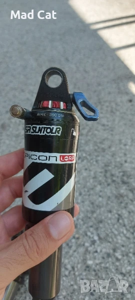 Три въздушни шока , снимка 1