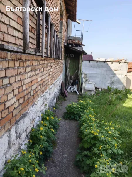 Продава се едноетажна къща в гр. Добрич за 200 000лв!, снимка 1