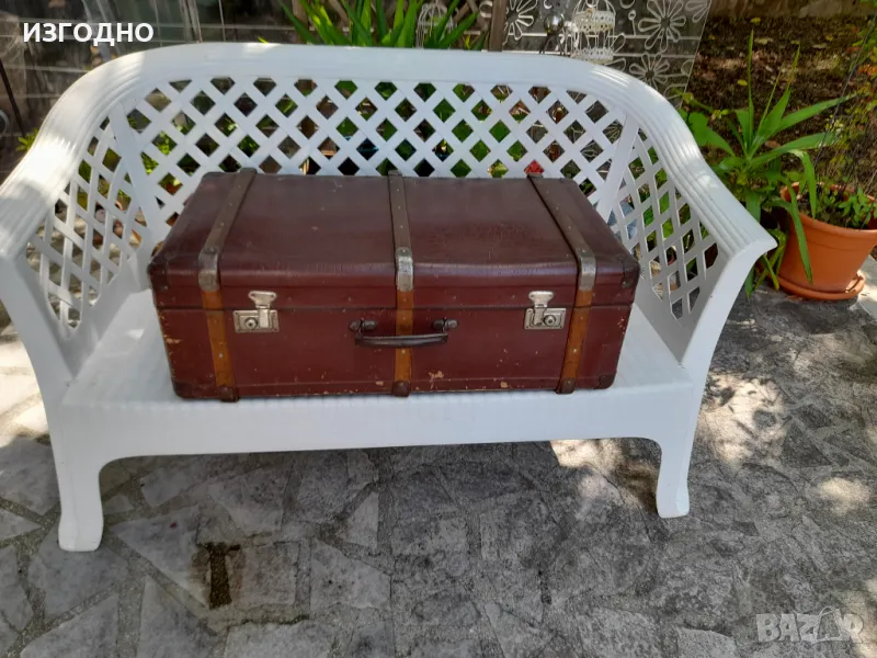 130 ЛЕВА*РЕТРО ЗАПАЗЕН И УНИКАЛЕН КУФАР, снимка 1