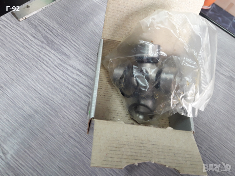 U166**NEU**GKN**КАРЕ **КАРДАН **, снимка 1