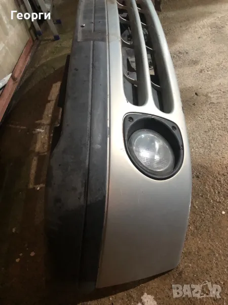 Renault Clio предна броня, снимка 1