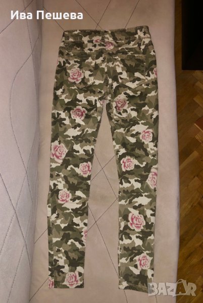 Дънки камуфлаж с рози, снимка 1