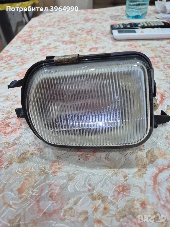 Десен халоген HELLA за Мерцедес С клас W203 преди фейс , снимка 1