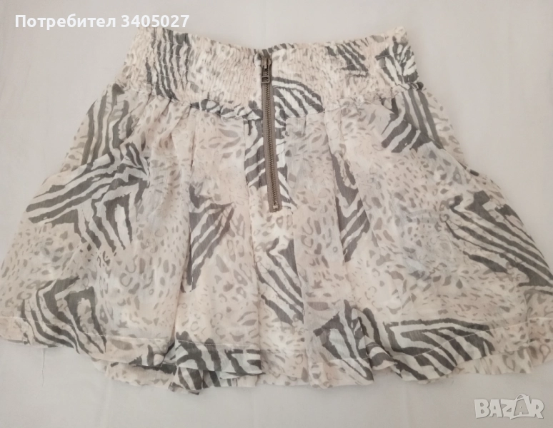 Къса пола С размер, снимка 1