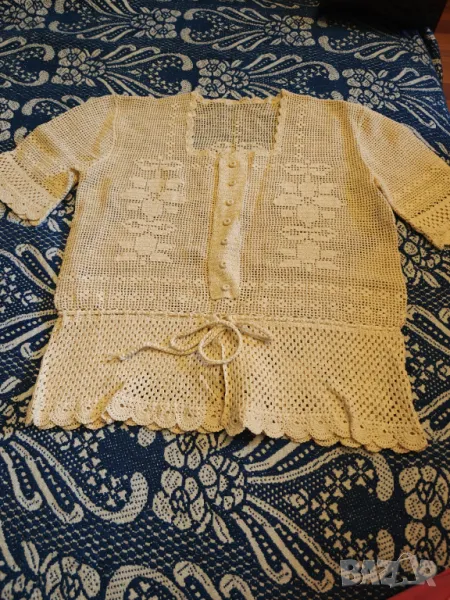 Страхотна блуза ръчна изработка , снимка 1