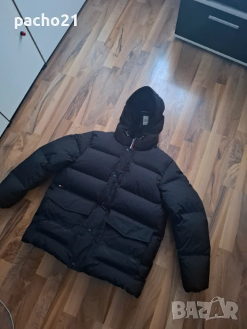 Tommy Hilfiger-Пухено яке, снимка 4 - Якета - 53099598