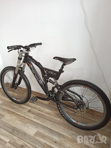 26" CROSS T-REX, Мекица, Заден амортисьор, Дискови спирачки, снимка 14 - Велосипеди - 53475801