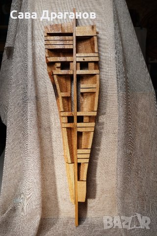 Стенна пластика Маска