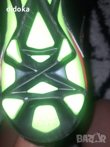 Обувки за футбол Adidas messi 41 и половина , снимка 3 - Спортни обувки - 51783138
