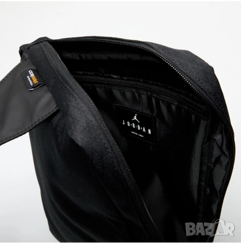 Мъжка чанта Jordan, снимка 3 - Чанти - 53807610