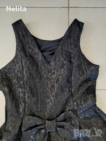 Намалена - Официална рокля - размер 152-158, снимка 7 - Детски рокли и поли - 36462945