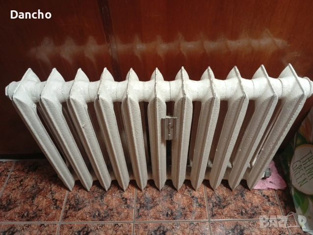 Чугунен радиатор , снимка 2 - Радиатори - 53868952