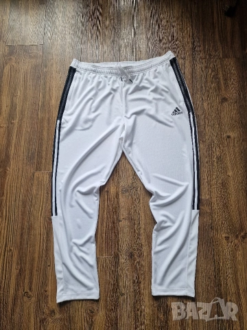 Страхотно мъжко спортно долнище ADIDAS размер 2XL, ново