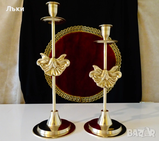 Бронзов свещник с барокова декорация,висок. 