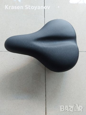 Седалка с вградени светлини, снимка 2 - Аксесоари за велосипеди - 39225992