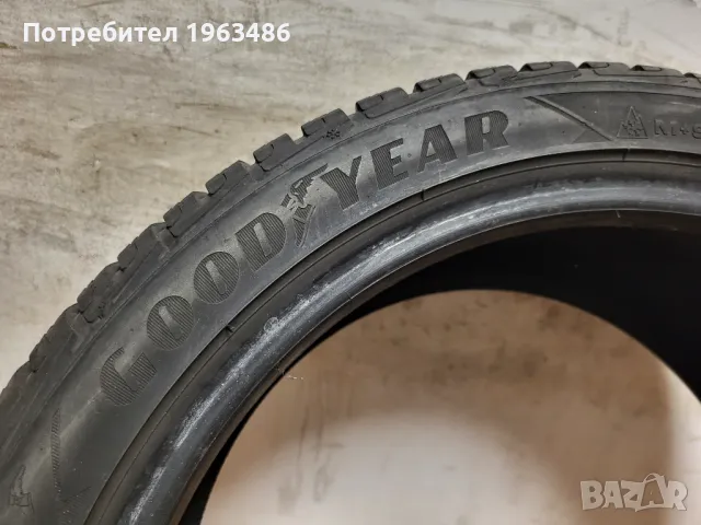 1 бр. 245/40/18 Goodyear / зимна гума, снимка 6 - Гуми и джанти - 47284078