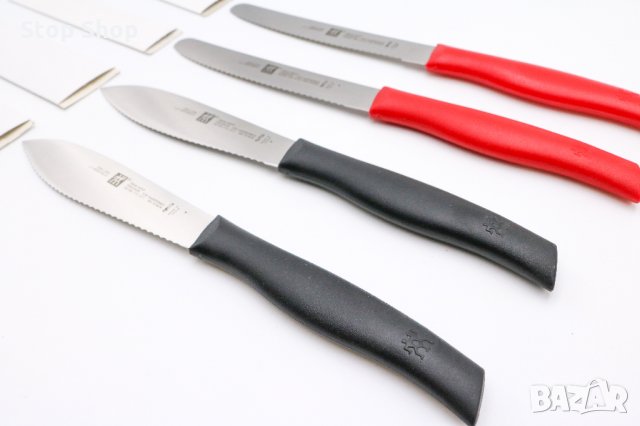 Ножове Zwilling J. A. Henckels AG е немски производител, снимка 1 - Прибори за хранене, готвене и сервиране - 35718837