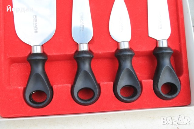 Комплект ножове ''Fiskars'' за сирене, снимка 5 - Прибори за хранене, готвене и сервиране - 40644382