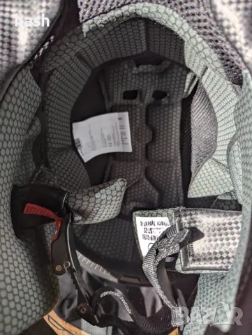 Каска за мотоциклети Favoto, XL (61 см), снимка 10 - Аксесоари и консумативи - 47538699