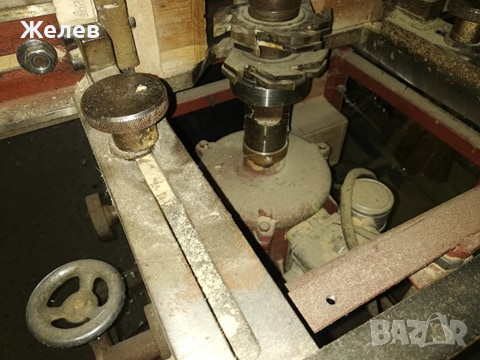 Монофазна дърводелска фреза., снимка 4 - Други машини и части - 36173707