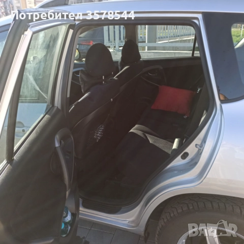 Toyota Rav4, снимка 10 - Автомобили и джипове - 52774121