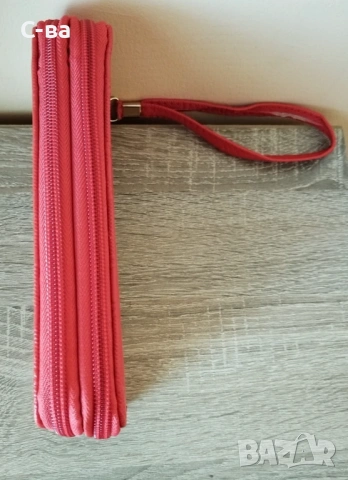 Портмоне дамско, снимка 2 - Портфейли, портмонета - 53056177