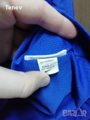 Manchester United Nike оригинално яке горнище горница Манчестър Юнайтед , снимка 5 - Спортни дрехи, екипи - 41510209