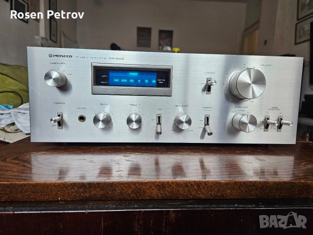 Стерео усилвател PIONEER SA-608.