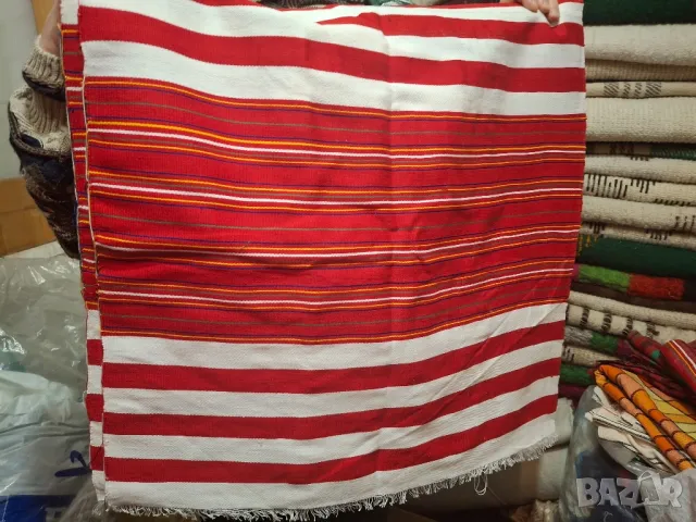 Мини килимчета, платове, родоп. и плетени на една кука калъфки, гайтан, снимка 5 - Декорация за дома - 48513042