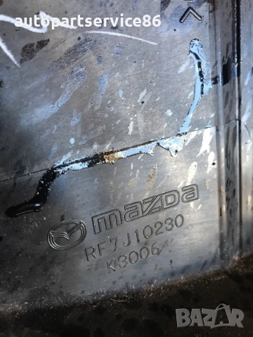 Капак на двигателя за Mazda 6 2.0 TDI (2003-2006) RF7J10230, снимка 2 - Части - 53625033