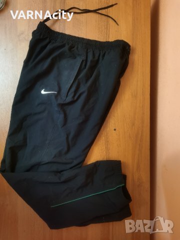 Nike Air size L , снимка 1 - Спортни дрехи, екипи - 44226580