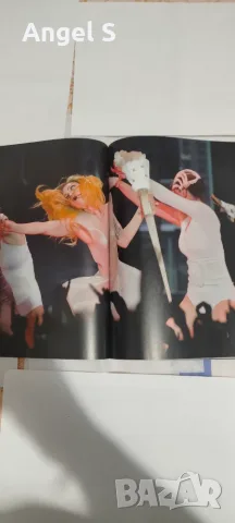 Lady Gaga Special Collector's Edition, снимка 3 - Списания и комикси - 55957852