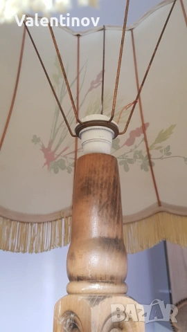 Старинен дървен лампион, снимка 2 - Лампиони - 53200534